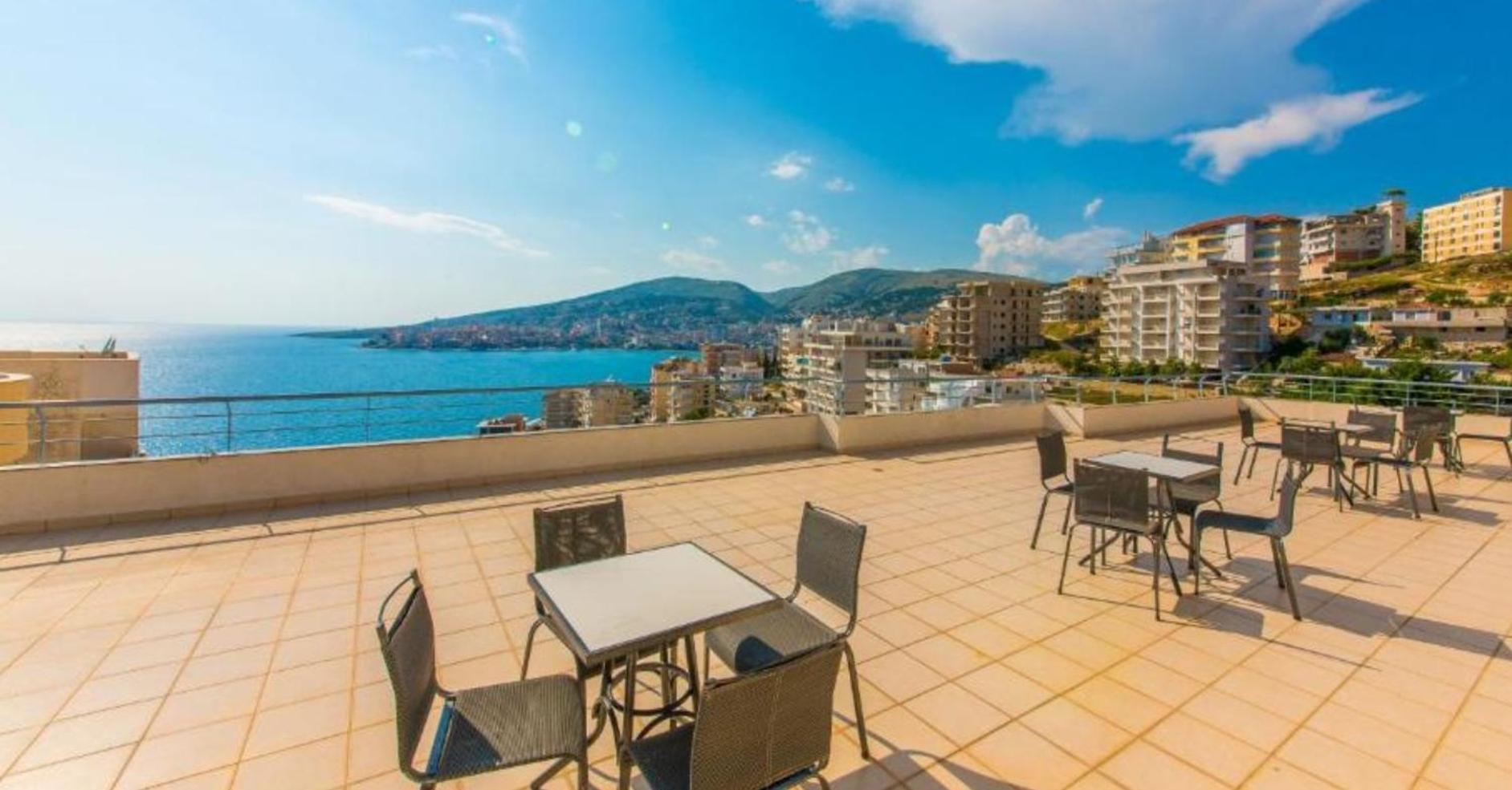 Verano Hotel Sarandë Exterior foto